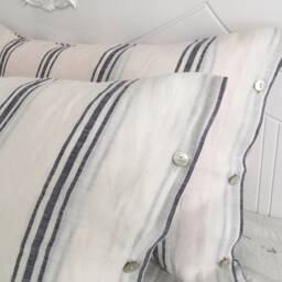 Set Of 2 Striped Linen Pillowcases - 100% European With Coconut Or Seashell Buttons Blue & White - thumbnail 2