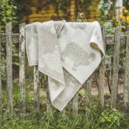 Wool Blanket Natural New Zealand 90x130 cm, Double-Sided, Reversible Blanket, Throw Plaid Warm With Sheep, Gift, Beige - thumbnail 2