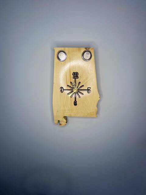 Alabama State Quarter Clock With Inlaid Quarters. Fully Customizable - image 1