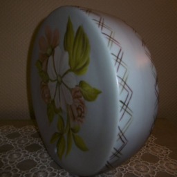 Round Lamp Base With Two Sides in Hand-Painted Porcelain. On Each Side A Bouquet Of Pink Flowers - thumbnail 2