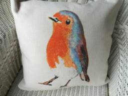 Robin On A Cushion Cover Hessian Style Covercanvass/Linen Feel - thumbnail 1