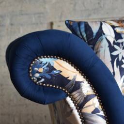 Handmade 3 Seater Navy Blue Velvet Fabric Chesterfield Sofa - Contrasting Chic Floral Pattern - thumbnail 2