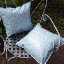 Outdoor Cushion/Oilcloth Blue & White Dots in Three Different Sizes - thumbnail 2