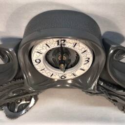 Victorian Style Mantle Clock, With Stretched Workings - thumbnail 2