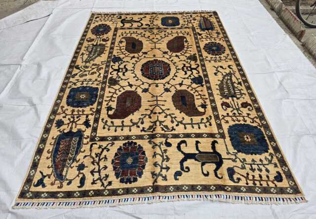 6??8 Ft Modern Handwoven Carpet, Rug For Living Room - image 1