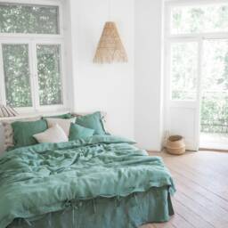 Green Linen Duvet Cover - Soft Stonewashed Natural Bedding, Queen & King Sizes - thumbnail 2