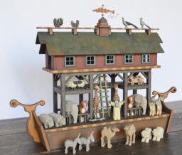 Handmade Heirloom Wooden Noah's Ark - thumbnail 1