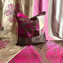 Designers Guild Embroidered Silk Bedding Set Velvet Duvet, Decorative Pillows - thumbnail 2