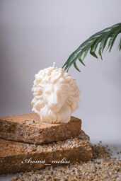 Handmade Lion Head Candle Soy & Beeswax, Unique Home Decor - thumbnail 1