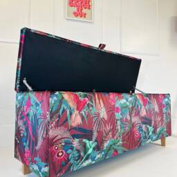 Ottoman in Becca Who Velvet Rainforest Rush Fever - thumbnail 2