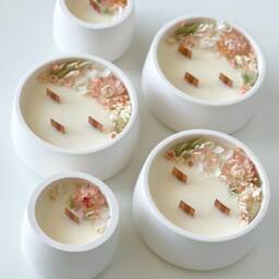 Handmade Scented Soy Candle With Dried Flowers Ceramic Jar, Wooden Wick - thumbnail 3