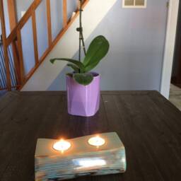 Wood Candleholder - thumbnail 2