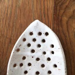 Handmade White Clay Soap Dish Farmhouse Stoneware Bowl With Drain - thumbnail 2