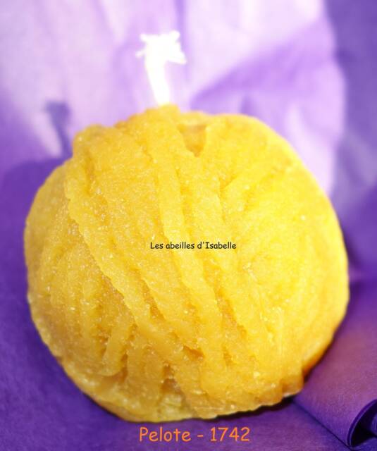 Candle Ball in Pure Beeswax