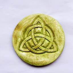 Classic Celtic Knot Wall Hanging/Celtic Art/Triquetra/Irish Knot/Irish Lore/Celtic Legend/Keltic/Infinity Symbol/Holy Trinity/Scottish Art