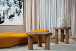 Sk3 Solid Oak Coffee Tables - Round Nesting Set With Turned Legs Natural, Handmade & Timeless For Living Room - thumbnail 1