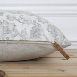 Neutral Medallion Pillow Cover Antique Traditional Modern Throw Lumbar - Mercer - thumbnail 2