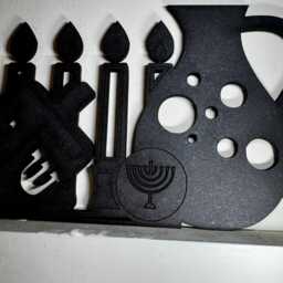 Hanukkah Door Corner Decoration - Menorah, Dreidel, Oil Jug - thumbnail 3