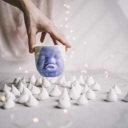 Blue & White Kissing Face Planter, Modern Ceramic Head Vase - thumbnail 4