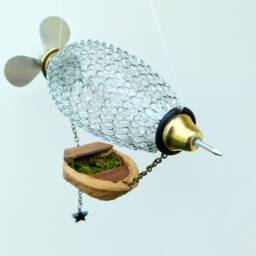steampunk Airship Christmas Ornament - Zeppelin Sculpture - thumbnail 2