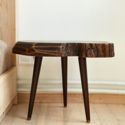 The Wood Coffee Table , Live Edge Coffee Table, Rustic Mid-Century Unique Linden Slab, Round - thumbnail 3