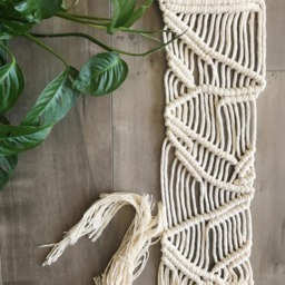 Mini Macrame Wall Hanging/Macrame/Wall Hanging/Wall Decor/Macrame Wall Hanging/Modern Macrame/Weaving/Tapestry - thumbnail 4
