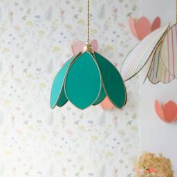 Simple Flower Pendant Light - Emerald & Gold - thumbnail 2