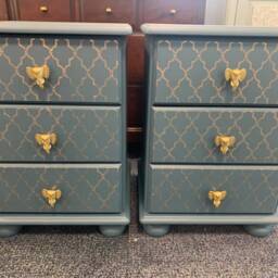 Pair Of Bedside Tables Painted Bespoke Moroccan Geometric Art Deco Gold Leaf Bee Elephant Handles Stencilled - thumbnail 3