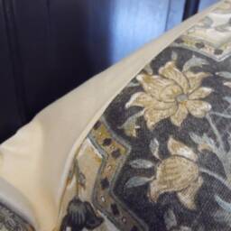 Waverly Castille Noir.pillow Covers.toss Pillows.slipcovers.cushion Covers.linen.cotton.damask.paisley.fall Decor Pillows.throw Pillows - thumbnail 3