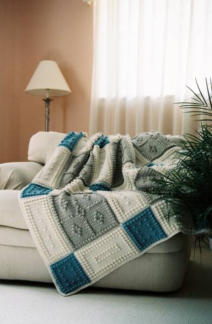 Country Pattern For Crocheted Blanket - image 1