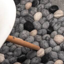 Wool Felt Pebble Rug Stone Handmade Ball Carpet For Room Decor Ideal For Bathroom & Bed - thumbnail 2