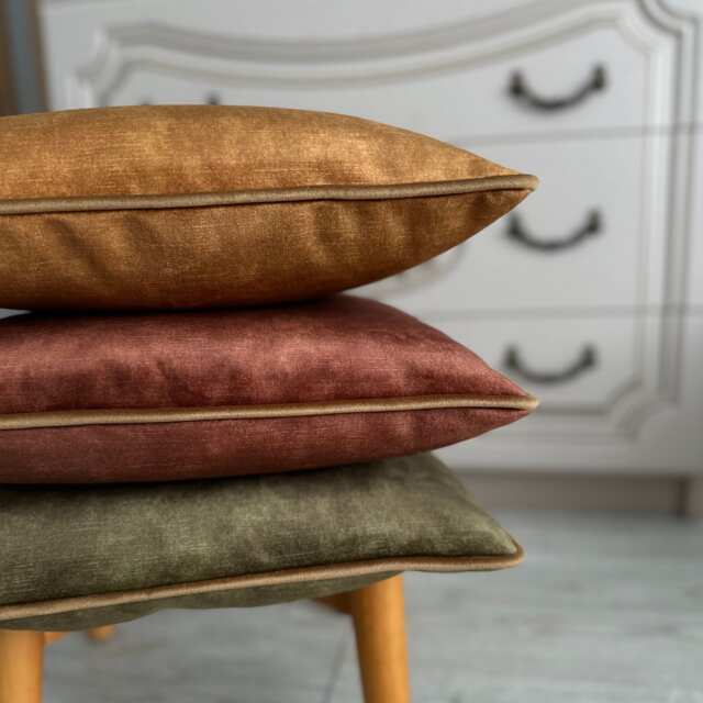 Velvet Pillow Cover With Piping Chestnut, Caramel, Olive Green - image 1