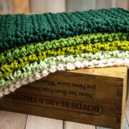 Sage Green Chunky Newborn Baby Blanket Photo Prop - thumbnail 3