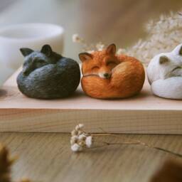 Miniature Red Fox Figurine Sleep in Teacup. Handmade Resin Teacup Art Cup. Tea Sculpture Statue Totem Figure - thumbnail 3