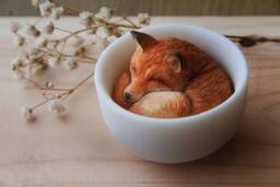 Miniature Red Fox Figurine Sleep in Teacup. Handmade Resin Teacup Art Cup. Tea Sculpture Statue Totem Figure