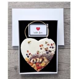 Hedgehog Autumn Slate Heart Wall Hanging Decoupaged Plaque - 15cm - thumbnail 3