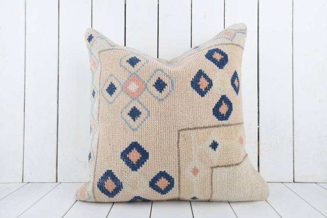 Turkish Kilim Pillow Cover Vintage Anatolian Home Decor - 20x20 Inch - image 1