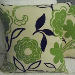 Modern Floral Pillow Cover Green, Black & Ivory Cotton - Soil Release Treated - thumbnail 3