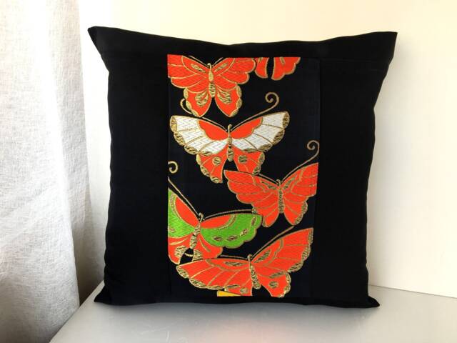 Butterfly Japanese Quilt Vintage Pillow Cover, Silk Kimono Fabric Sofa Bedding Throw Case, Kimono Cushion - image 1