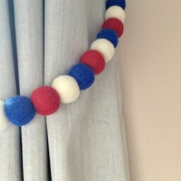 Superhero Felt Ball Curtain Tie Back Captain America Theme - thumbnail 2