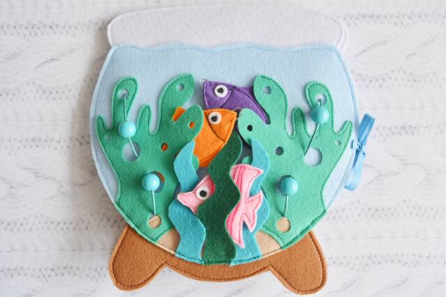 Felt Quiet Book Aquarium Magnetic Fishing Game, Sensory Travel Toy - image 1