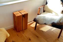 Unique Stool/Side Table Seat Block Made Of Old Monastery Steps - Oak - thumbnail 1