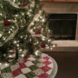 Christmas Tree Skirt - in Paris Blue, Silver, Gold 60 - thumbnail 2