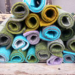 Sitting Mats To Go, Variations On Lavender - thumbnail 4