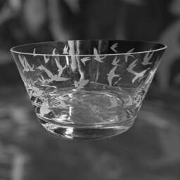 Swallows Crystal Bowl - Clear Crystal Glass 13.5cm Bowl With Engraved Swallows Design - thumbnail 3