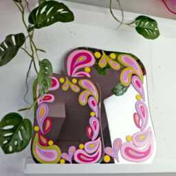 Groovy 70S Paisley Square Mirror - Raspberry Ripple - thumbnail 2