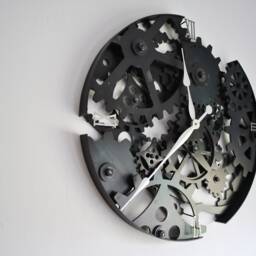 Steel Circle Of Cogs & Gears Industrial Steampunk Metal Clock - thumbnail 2
