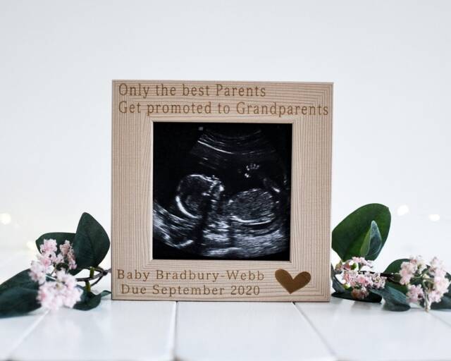 Only The Best Parents Baby Bump Scan Frame - Gift For Grandparents To Be Pregnancy Announcement Photo