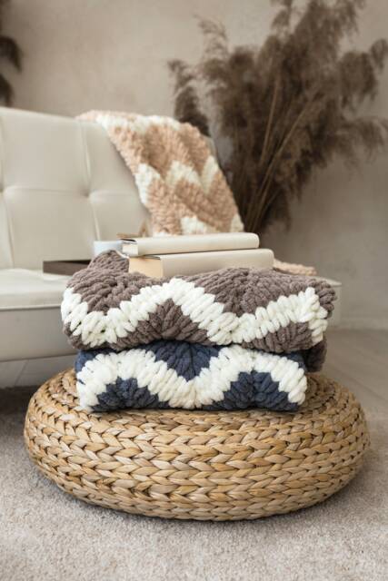 Handmade Gray Wavy Blanket Hypoallergenic Micro Polyester Home Decor - image 1