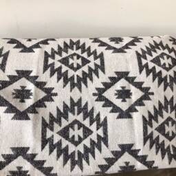 Wool Blend Blanket Throw in White With Dark Grey - Glacier - thumbnail 2